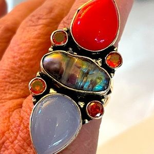 PRECIOUS STONE RING TOTALLY UNIQUE SHOW PIECE